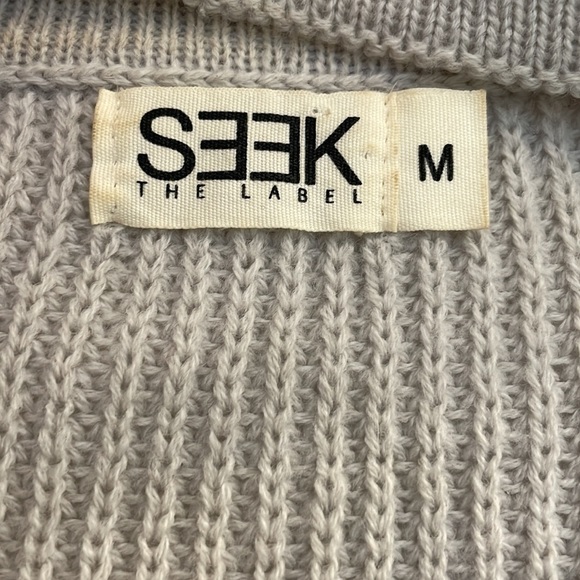 Seek the Label Grey V-Neck Cutout Sweater - Picture 5 of 7